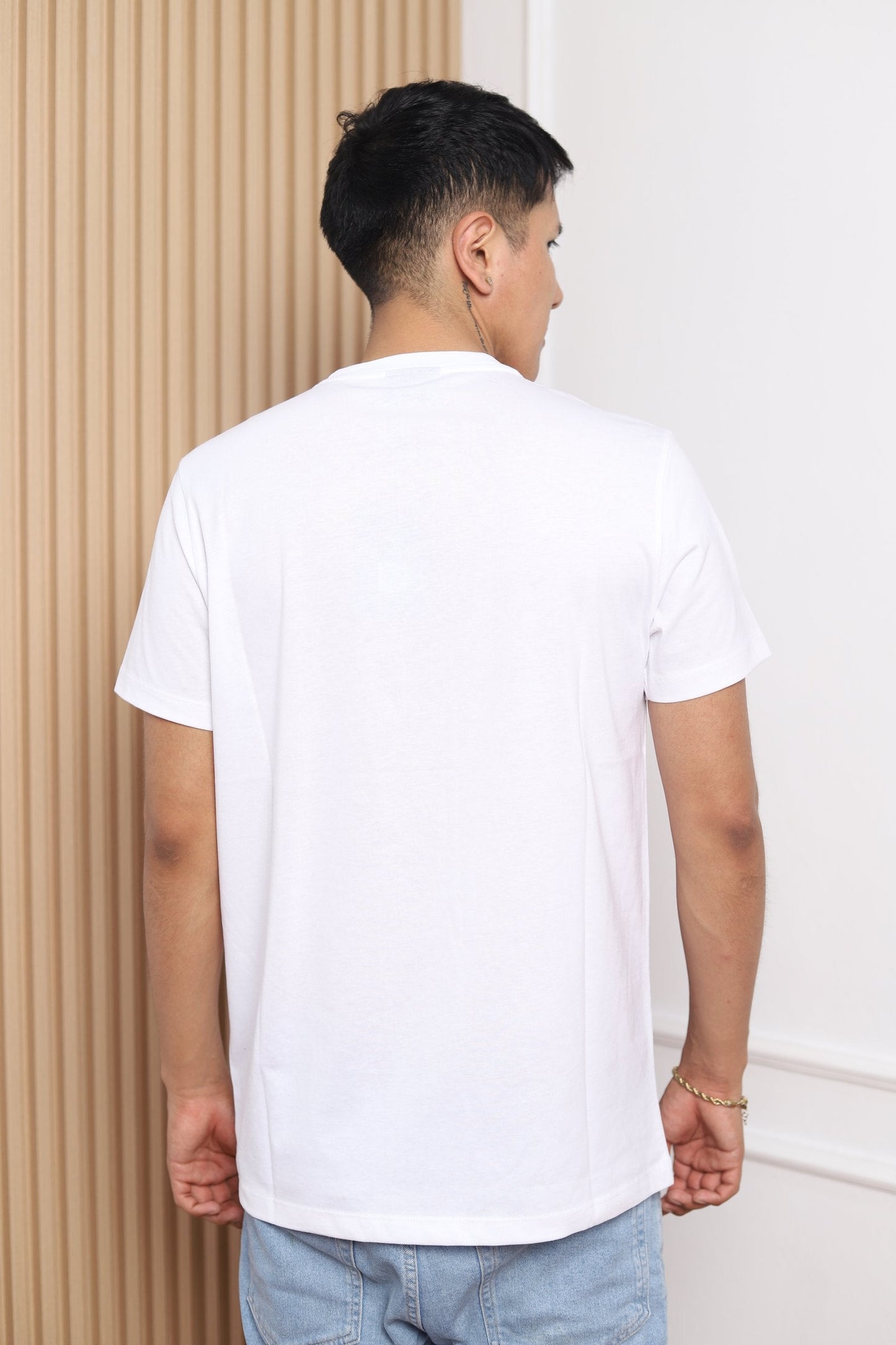 Modelo polo blanco 30/1